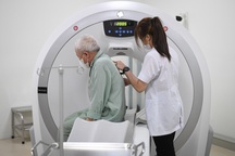 Hà Nội nóng 40 độ: Nhiều người vào viện, xuất huyết não vì "bẫy" điều hòa