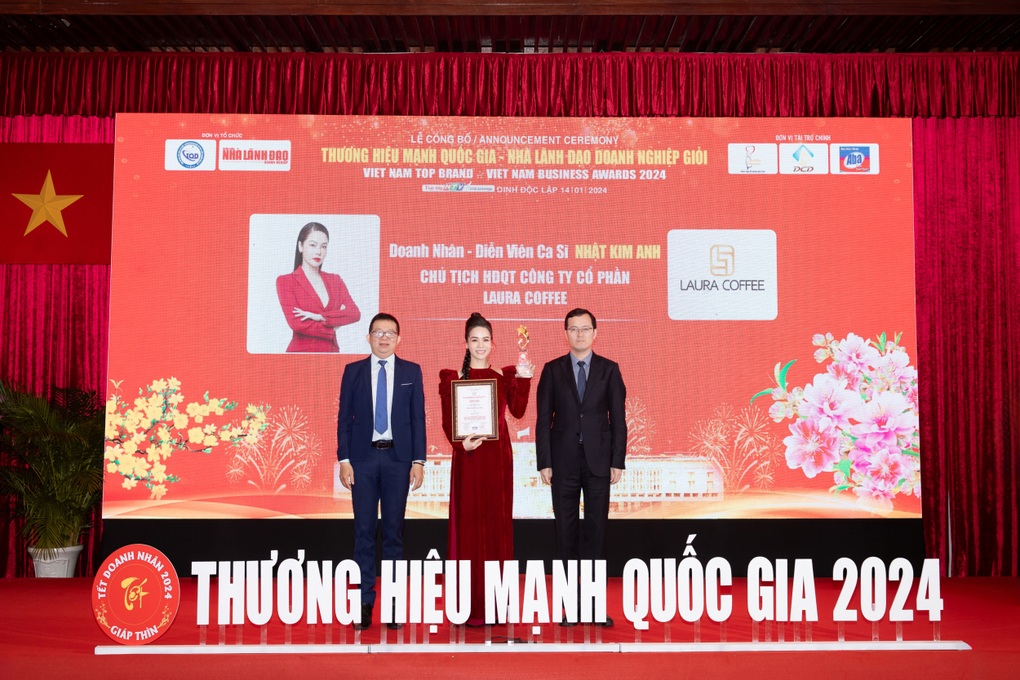 Nhật Kim Anh và Laura Coffee nhận vinh danh tại Thương hiệu mạnh quốc gia 2024 - 4