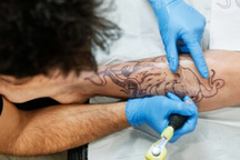 Phát hiện thành phần không được công bố trong mực xăm gây lo ngại