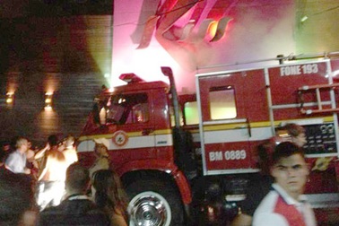 Cháy hộp đêm ở Brazil, hơn 200 người thiệt mạng 