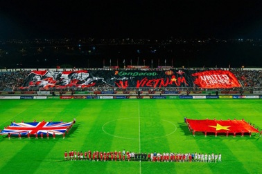 Màn chào đón Man United được xác lập kỷ lục Việt Nam