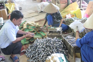 Kỳ 2: Khóa Minh Khai thoát hiểm