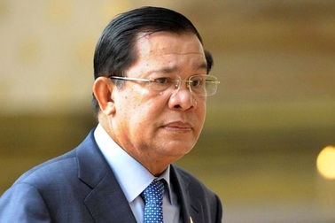 Thủ tướng Hun Sen bác tin bà Yingluck trốn qua Campuchia