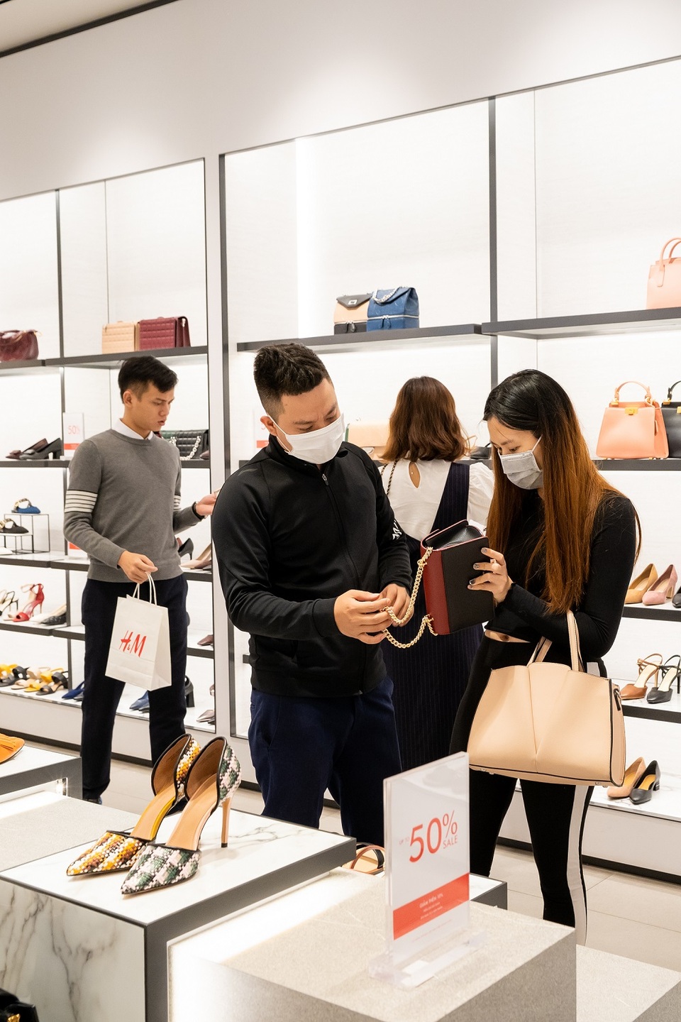 Chọn quà vừa đúng vừa trúng, vừa chuẩn như bạn trai người ta - 3 Chọn quà vừa đúng vừa trúng, vừa chuẩn như bạn trai người ta - 3