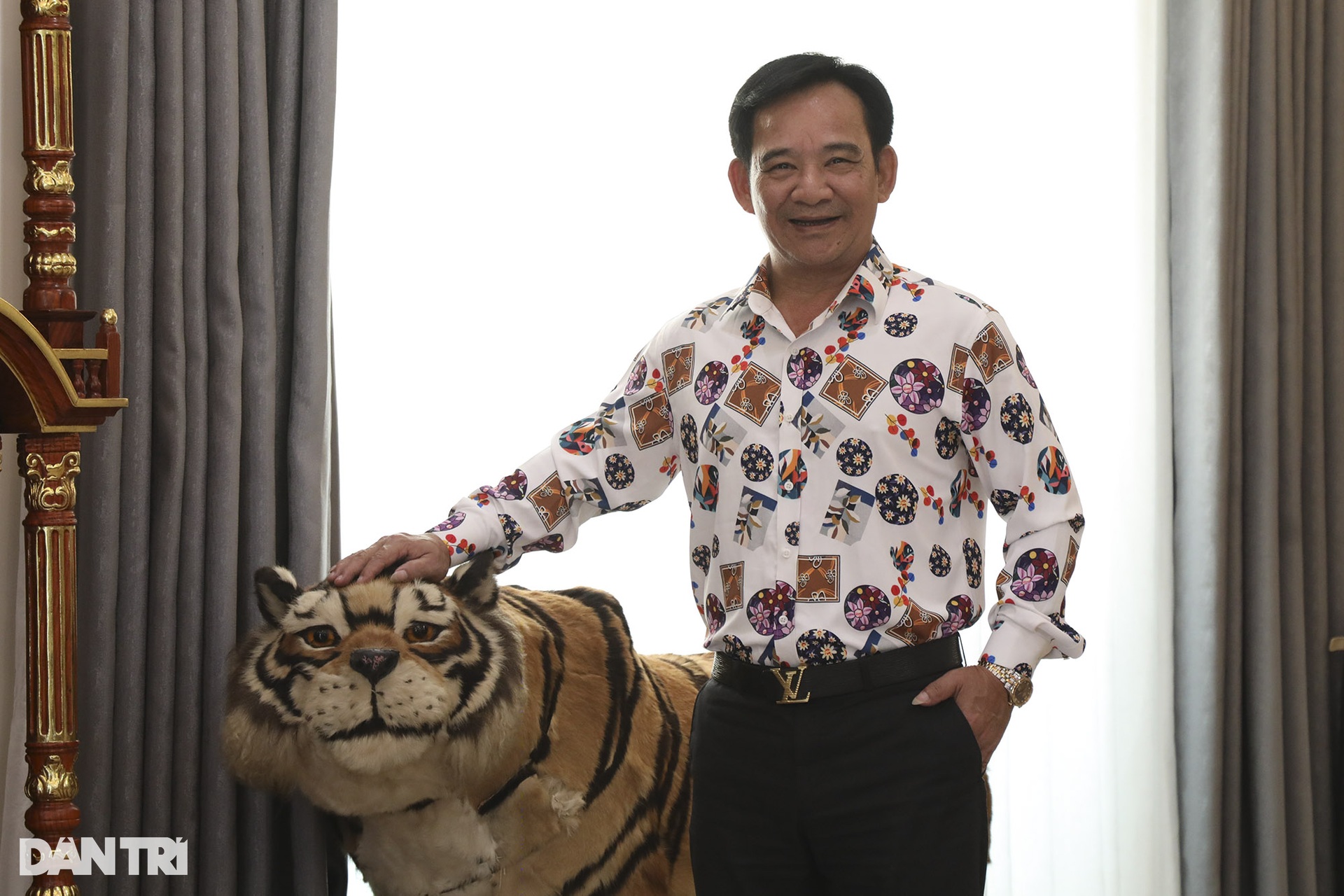 Điều không ngờ về vợ chồng Đại gia chân đất Quang Tèo - 7 Điều không ngờ về vợ chồng Đại gia chân đất Quang Tèo - 7