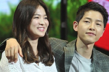 Song Joong Ki gọi Song Hye Kyo là “bà xã tương lai”