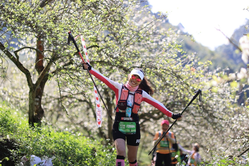 Khách Việt vung "tiền tấn" cho các tour du lịch chạy bộ để giải tỏa áp lực