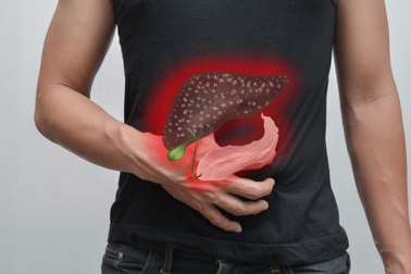 Men gan tăng cao có nguy hiểm không? Điều trị như thế nào?