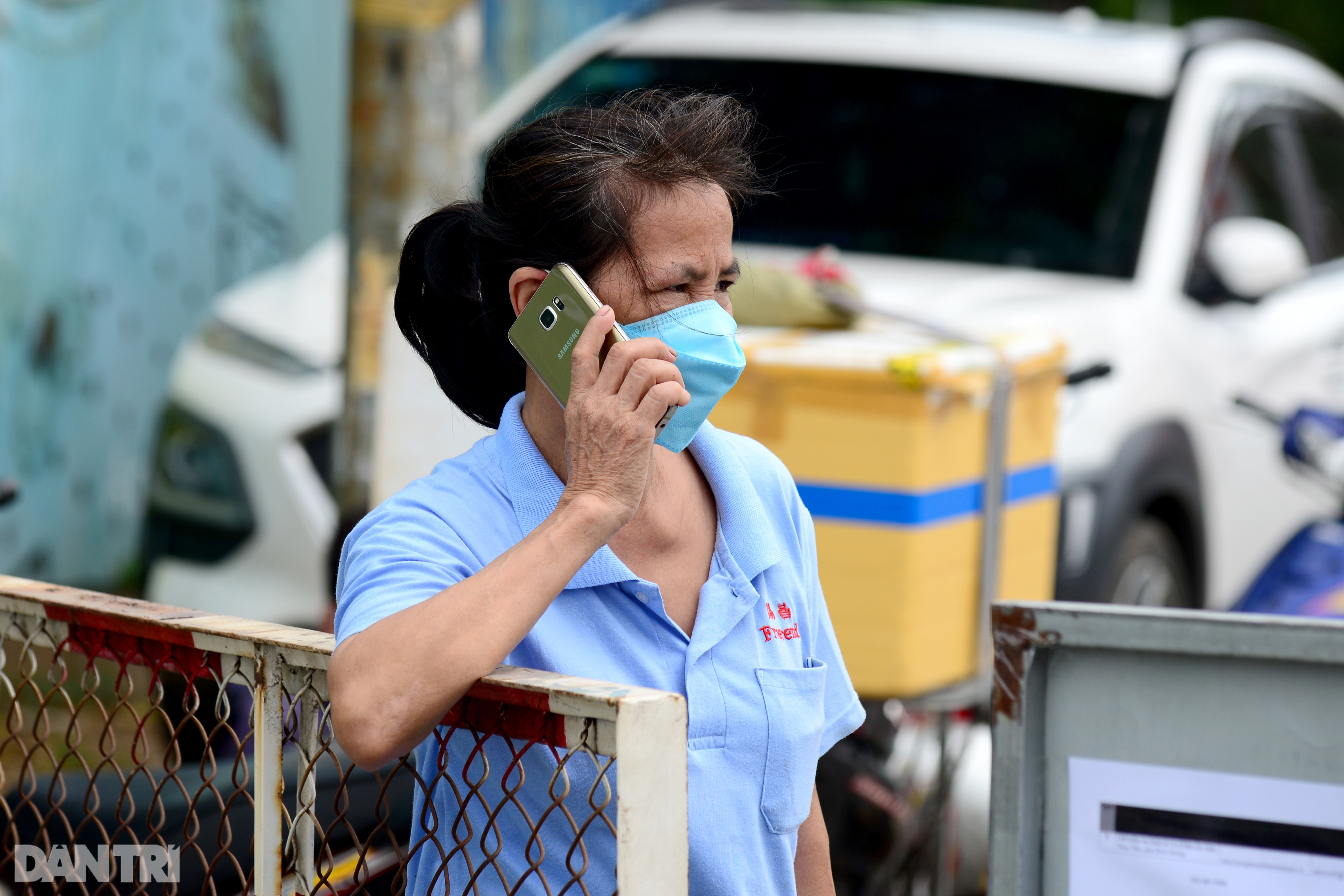 TPHCM: Kẹt xe nhiều kilomet ở cửa ngõ phía Đông ngày đầu giãn cách xã hội - 13 TPHCM: Kẹt xe nhiều kilomet ở cửa ngõ phía Đông ngày đầu giãn cách xã hội - 13