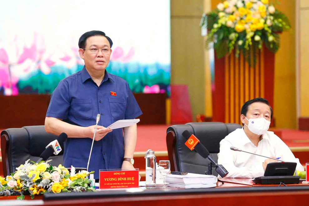 Việc đại sự cần lắng nghe nhiều người, nhiều phía, đó là cơ hội thay đổi - 1 Việc đại sự cần lắng nghe nhiều người, nhiều phía, đó là cơ hội thay đổi - 1