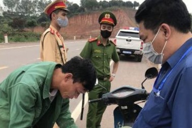 Khai báo y tế không trung thực, một người bị phạt 10 triệu đồng