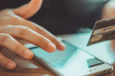 Bất ngờ nhận 500 triệu đồng, vợ chồng nghèo vượt hơn 50km đi trả lại