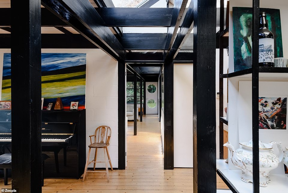 Bên trong ngôi nhà tuyệt đẹp theo phong cách Nhật Bản trị giá hơn 38 tỷ đồng - 3