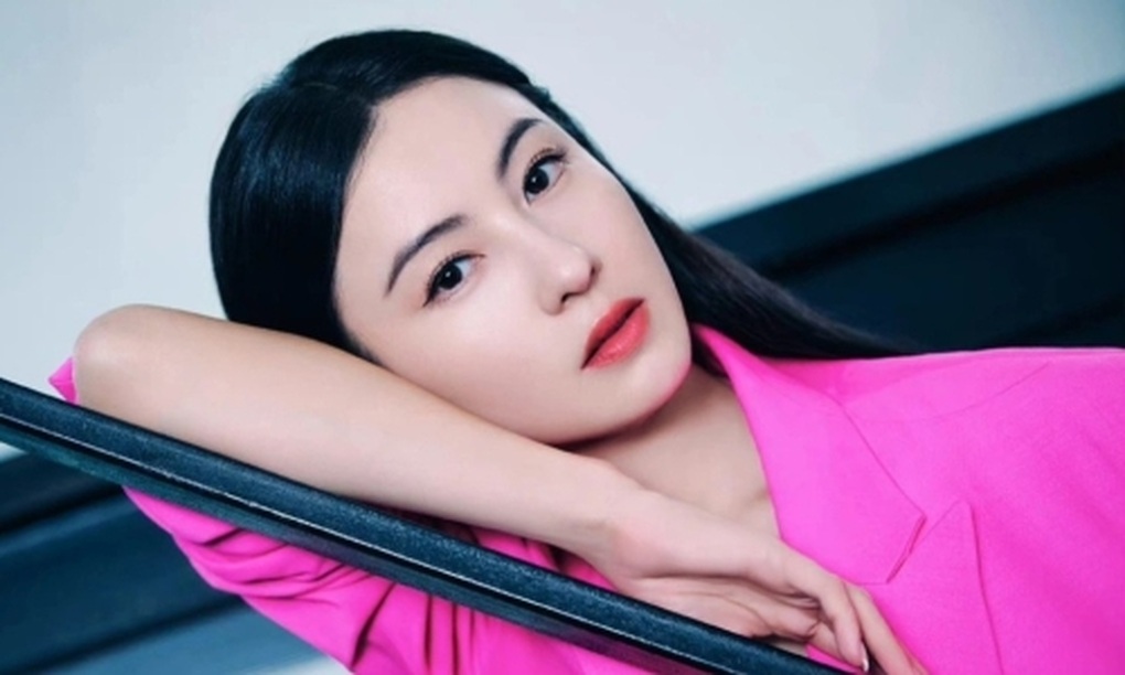 Trương Bá Chi được ông lớn “chống lưng”, đưa vào danh sách người thừa kế - 4 Trương Bá Chi được ông lớn “chống lưng”, đưa vào danh sách người thừa kế - 4