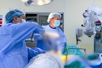 Thử thách cứu người phụ nữ đối diện nguy cơ không thể đi lại