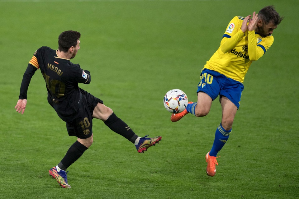 Messi không tỏa sáng, Barcelona sẽ lạc trôi về đâu? - 2 Messi không tỏa sáng, Barcelona sẽ lạc trôi về đâu? - 2