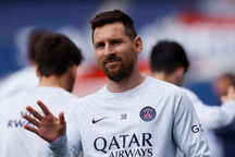 Động thái vô cùng bất ngờ của PSG với Messi