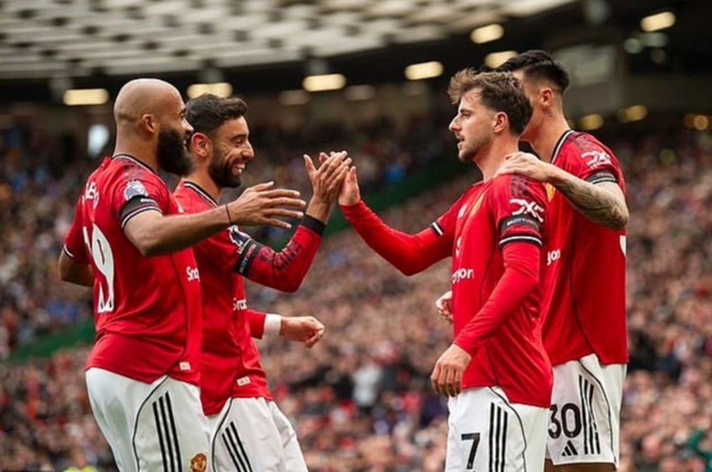 Tranh cãi Man Utd thoát phạt đền, Ban tổ chức Premier League lên tiếng - 3 Tranh cãi Man Utd thoát phạt đền, Ban tổ chức Premier League lên tiếng - 3