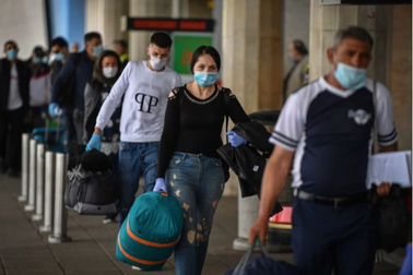 Châu Âu tung loạt giải pháp để thu hút lao động di cư, chống làm "chui"