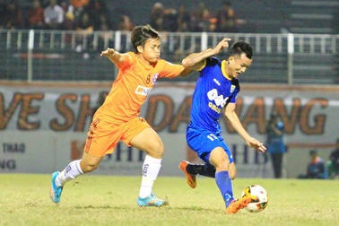 SHB Đà Nẵng chia điểm với FLC Thanh Hóa