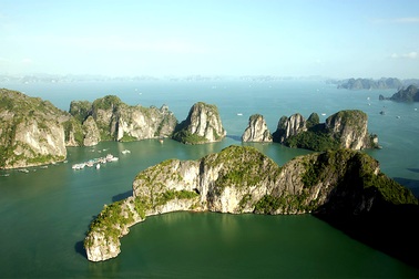 Vịnh Hạ Long lọt vào top 10 di sản UNESCO ấn tượng nhất châu Á