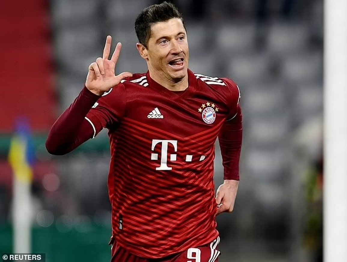 Bayern Munich lập dấu mốc khủng sau chiến thắng hủy diệt đội bóng nước Áo - 2 Bayern Munich lập dấu mốc khủng sau chiến thắng hủy diệt đội bóng nước Áo - 2