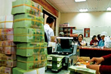 Thị trường tiền tệ dư vốn khả dụng 