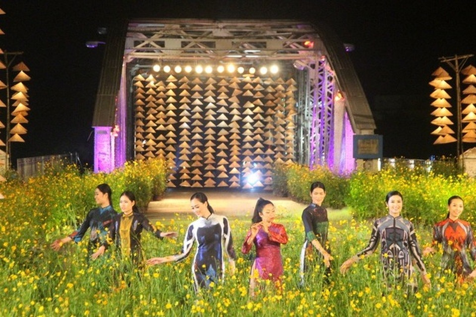 Lần đầu tiên Festival Huế 2021 sẽ có thời gian kéo dài một tháng - 1 Lần đầu tiên Festival Huế 2021 sẽ có thời gian kéo dài một tháng - 1