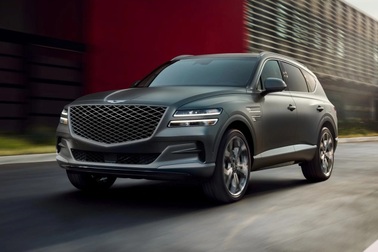 Genesis GV80 Prestige Signature 2022 với ghế thương gia, cạnh tranh BMW X5