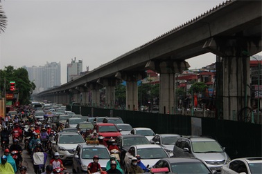 “Thủ phạm” gây ùn tắc trên đường Nguyễn Trãi sắp bị dỡ bỏ 1 phần