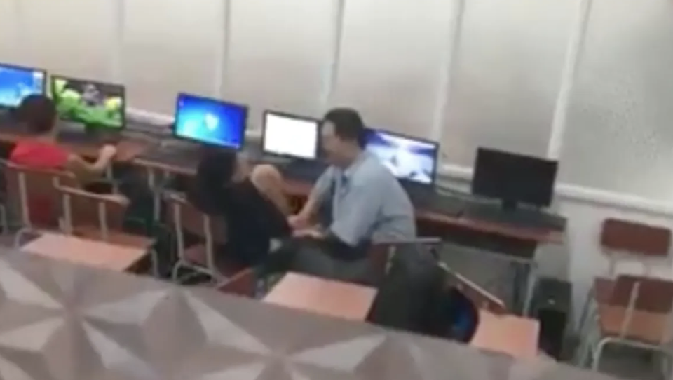 Thầy giáo Tin học “sàm sỡ” nữ sinh lớp 7 bị buộc thôi việc - 2