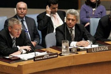 Mỹ, Pháp, Anh đe doạ trừng phạt Syria 