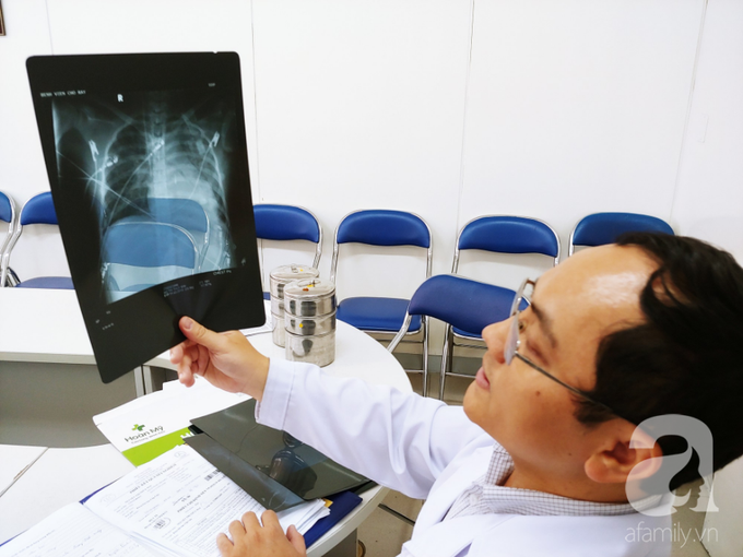 Thương tâm: Sản phụ ngưng tim nguy kịch lúc lâm bồn, chồng uất nghẹn tìm 400 triệu để vợ về nhìn mặt con đầu lòng - Ảnh 7. Thương tâm: Sản phụ ngưng tim nguy kịch lúc lâm bồn, chồng uất nghẹn tìm 400 triệu để vợ về nhìn mặt con đầu lòng - Ảnh 7.