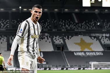C.Ronaldo tỏa sáng rực rỡ, Juventus có chiến thắng "rửa mặt"