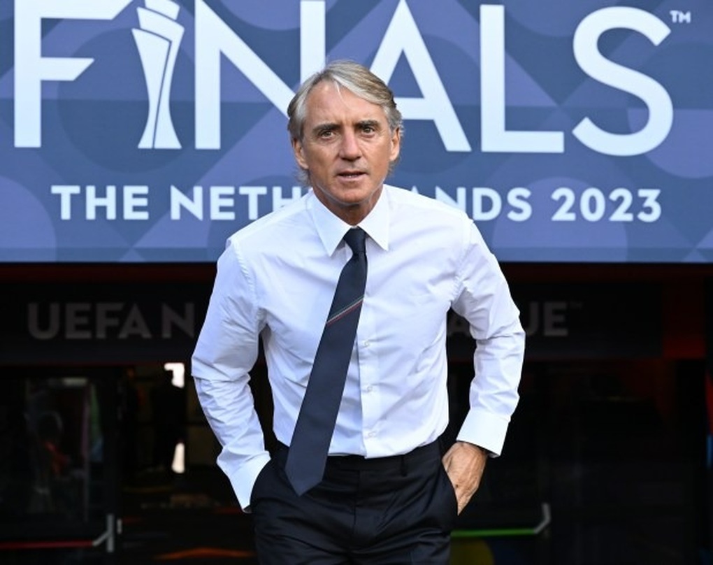 HLV Roberto Mancini bất ngờ chia tay đội tuyển Italy - 1 HLV Roberto Mancini bất ngờ chia tay đội tuyển Italy - 1