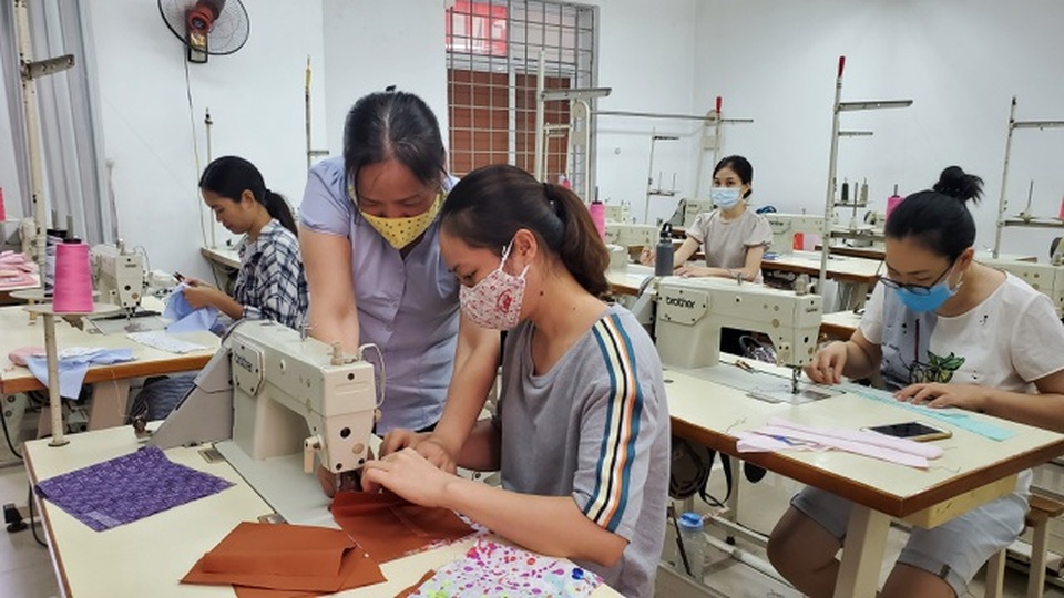 Học sinh trung cấp nghề có thể sẽ không còn phải học cùng lúc hai trường? - 3 Học sinh trung cấp nghề có thể sẽ không còn phải học cùng lúc hai trường? - 3