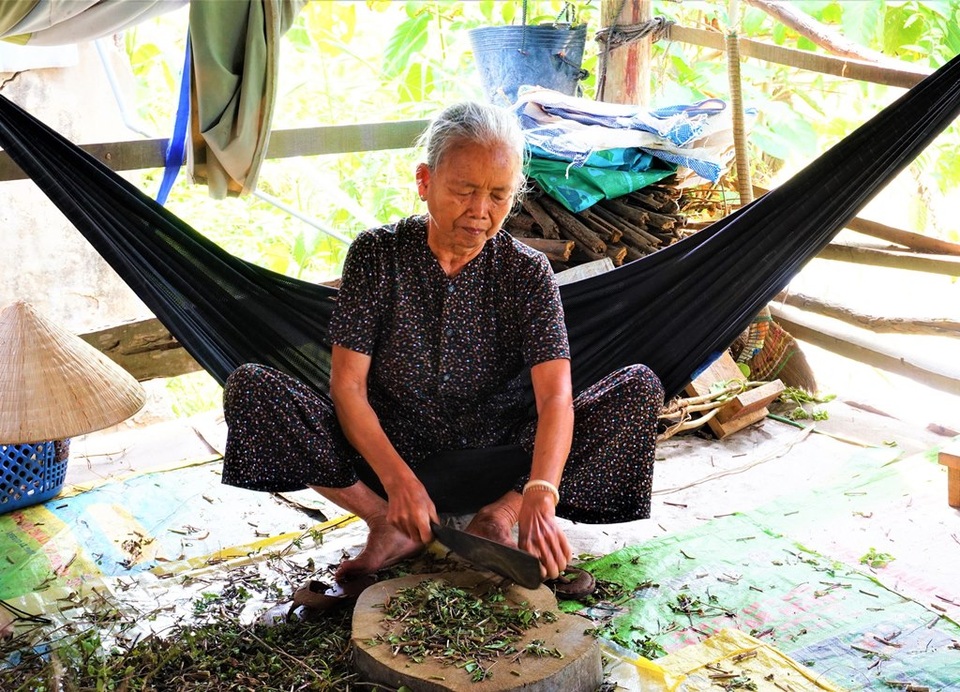 Làng trường thọ nơi các bô lão U90 sống khỏe, rủ nhau đi làm từ thiện - 3 Làng trường thọ nơi các bô lão U90 sống khỏe, rủ nhau đi làm từ thiện - 3