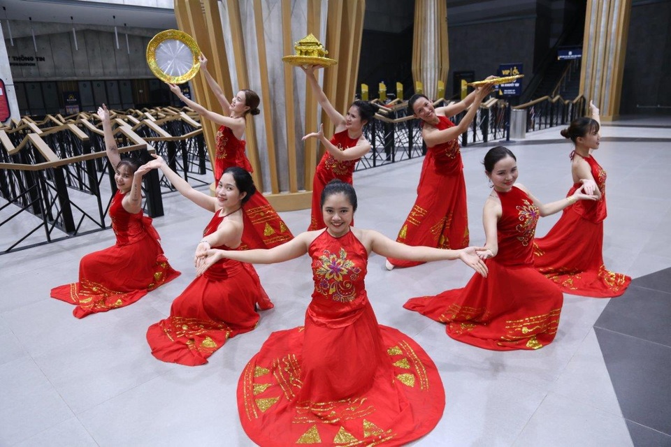Tháng 6 về Tây Ninh trẩy hội Vía Bà - 2 Tháng 6 về Tây Ninh trẩy hội Vía Bà - 2