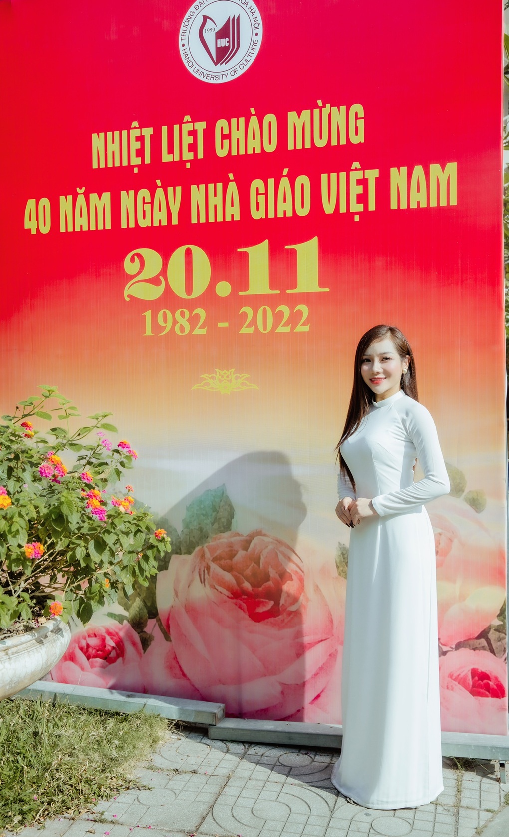 Á quân Sao Mai Hồng Hạnh luôn nhớ về trường cũ - 2 Á quân Sao Mai Hồng Hạnh luôn nhớ về trường cũ - 2