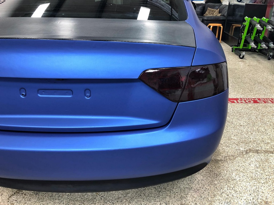 Màn hồi sinh nuột nà khó tin của một chiếc Audi A5 bỏ đi - 26 Màn hồi sinh nuột nà khó tin của một chiếc Audi A5 bỏ đi - 26