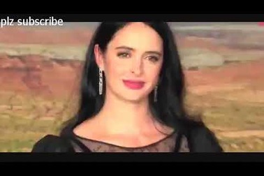 Krysten Ritter diện váy không nội y táo bạo