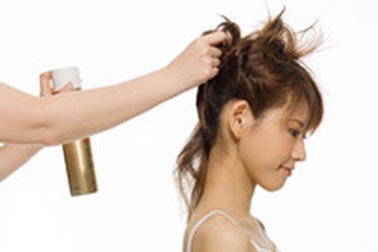 Nước xịt tóc có hại cho thai nhi