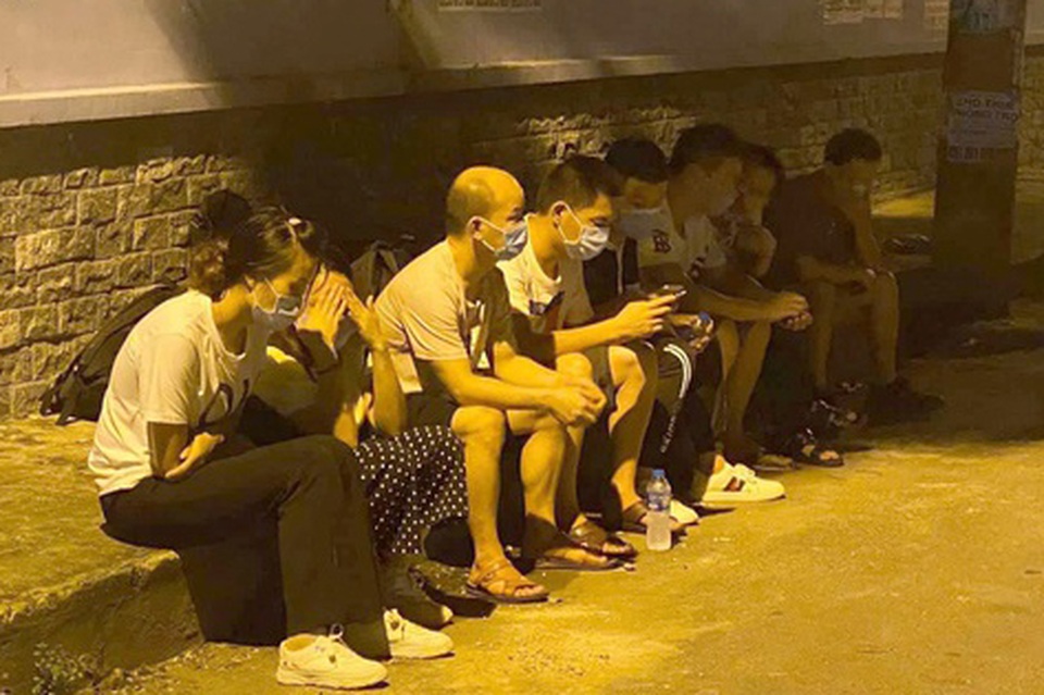Công an TPHCM trục xuất 59 người nước ngoài nhập cảnh trái phép - 1 Công an TPHCM trục xuất 59 người nước ngoài nhập cảnh trái phép - 1