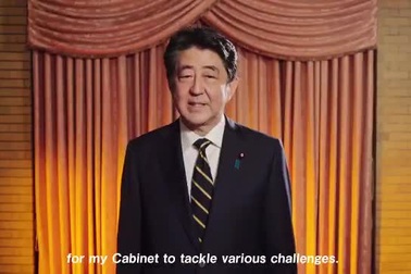 Video chia tay chính trường xúc động của ông Abe