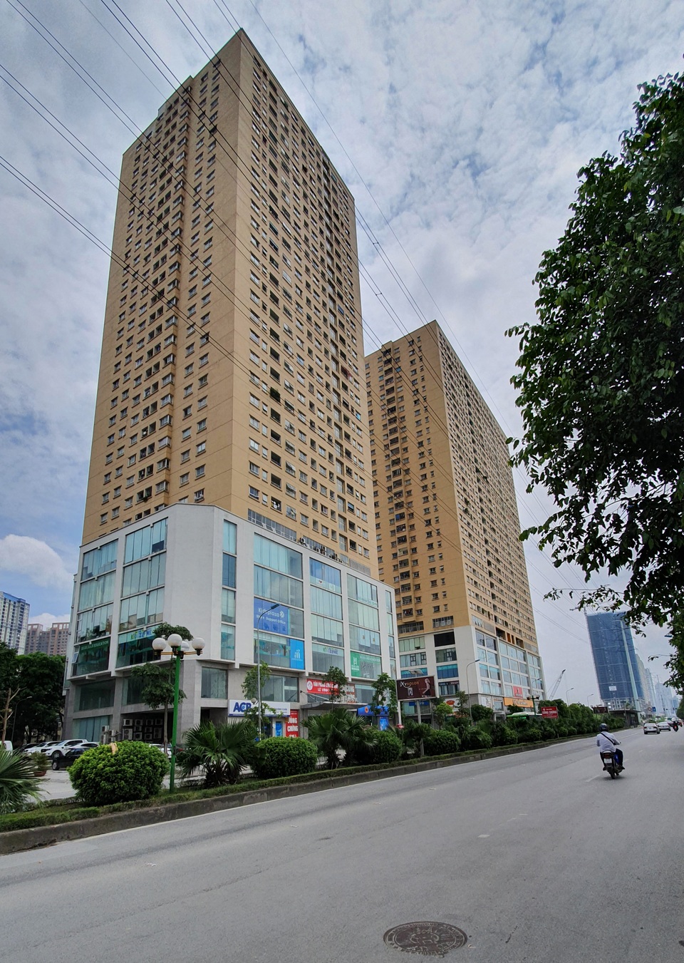 Hà Nội: Hơn 600 hộ dân chung cư bị dọa cắt nước - 1 Hà Nội: Hơn 600 hộ dân chung cư bị dọa cắt nước - 1