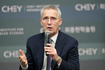 NATO nêu cách duy nhất đưa Nga tới bàn đàm phán chấm dứt xung đột