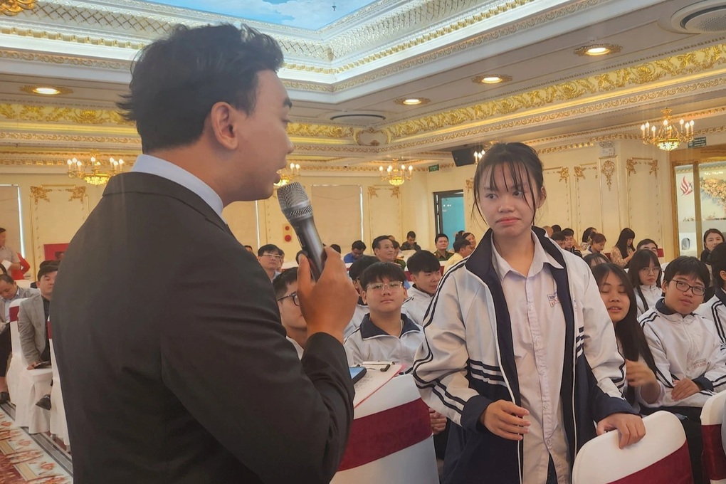 500 học sinh tham gia Mô hình phiên tòa giả định về giao thông - 3 500 học sinh tham gia Mô hình phiên tòa giả định về giao thông - 3