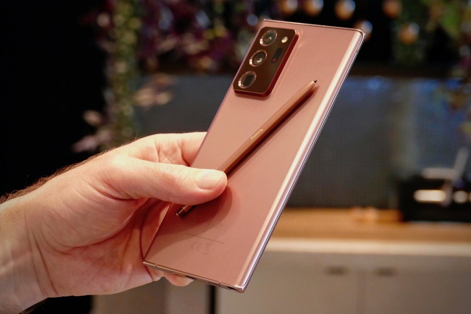 Shopping cuối tuần: iPhone 12 và loạt di động giảm giá mạnh - 2 Shopping cuối tuần: iPhone 12 và loạt di động giảm giá mạnh - 2
