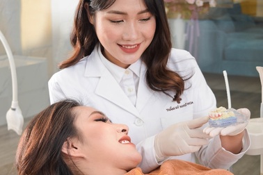 Răng sứ thẩm mỹ có phải chỉ để… thẩm mỹ?