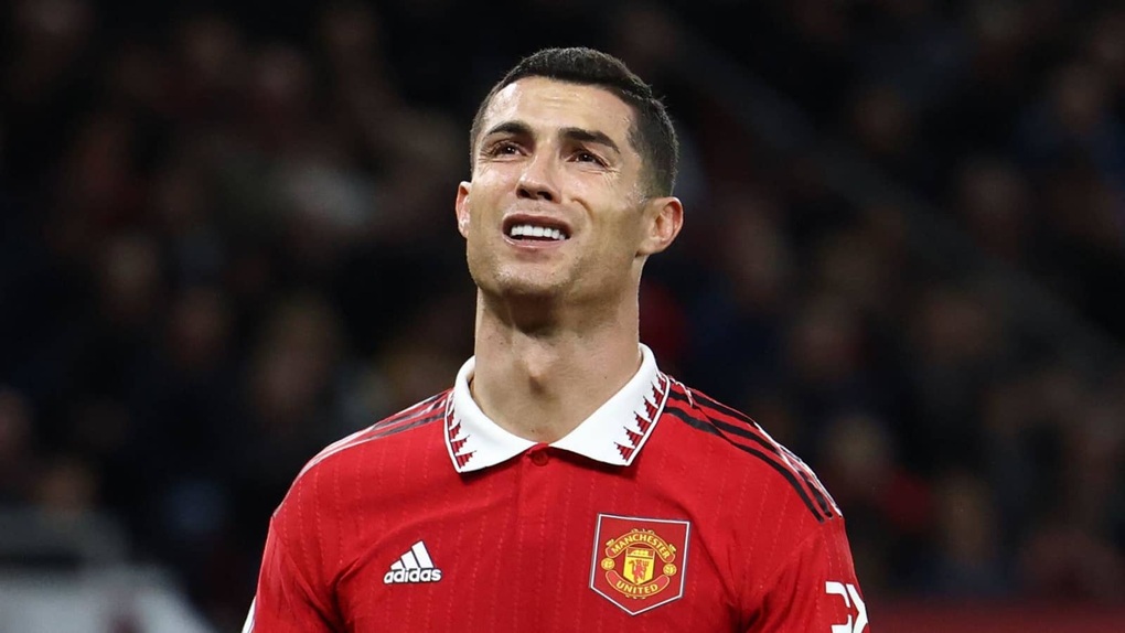 C.Ronaldo thừa nhận thực tế phũ phàng, tự đóng cửa trở lại Man Utd - 2 C.Ronaldo thừa nhận thực tế phũ phàng, tự đóng cửa trở lại Man Utd - 2